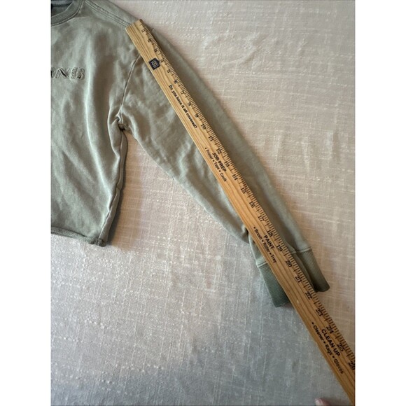 DKNY Cropped Ombré Raw Hem Sweatshirt Cut Out Logo Letters Size Small - Picture 8 of 13